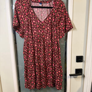 Old Navy Women’s Tiered Dress Size M Burgundy Pink Yellow Floral Short Sleeve